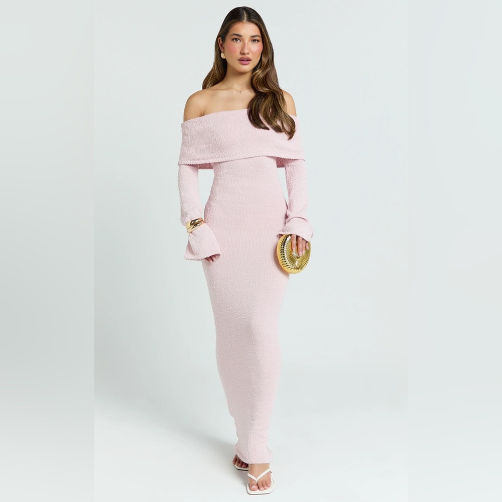 PIETRA MAXI DRESS - KNIT OFF SHOULDER DRESS IN BABY PINK